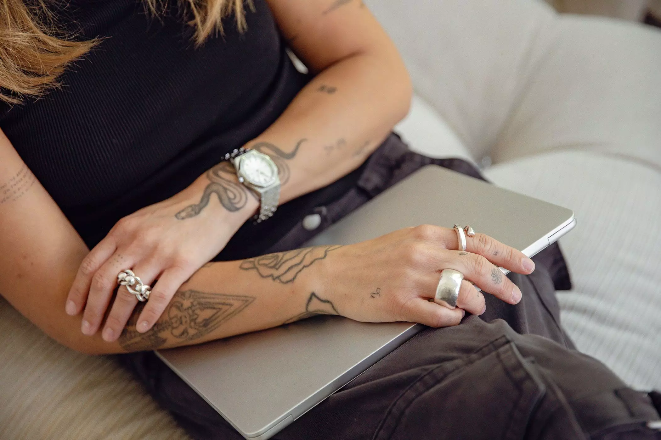 Tätowierte Arme von Melina Wendlandt