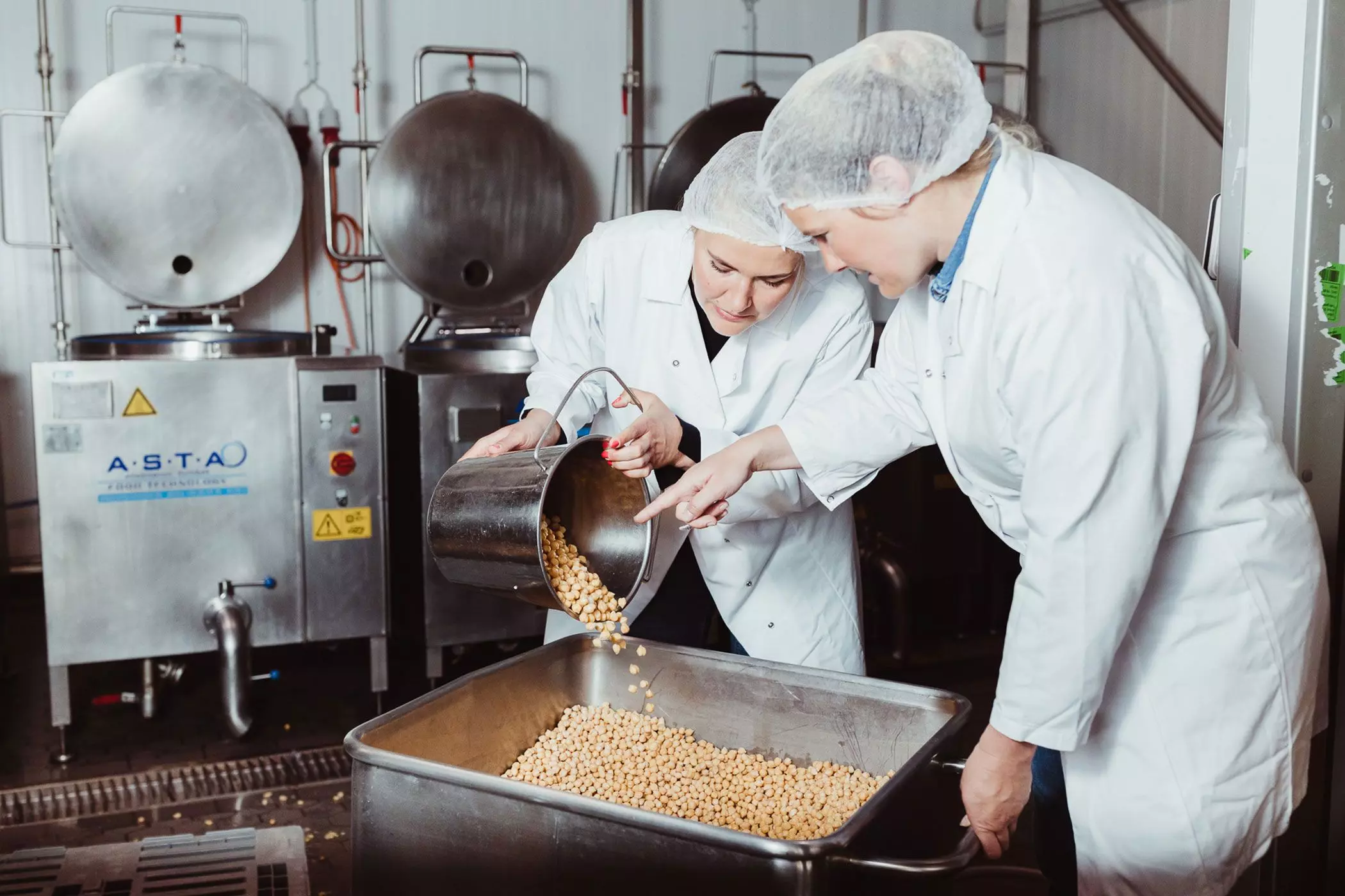Nabio Bio-Produktion von Kichererbsen - femtastics