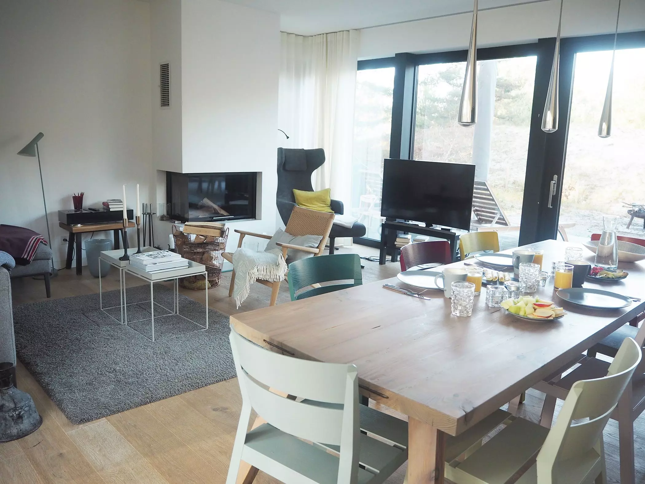 femtastics-New-Haus-Haus-Sand