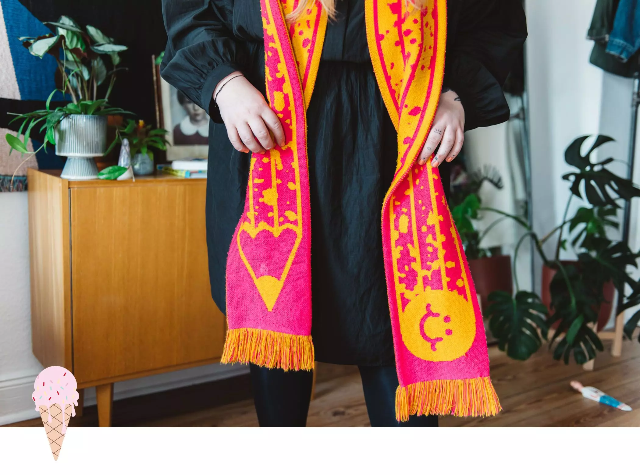 femtastics-Patricia-Tarczynski-Schal-Stift