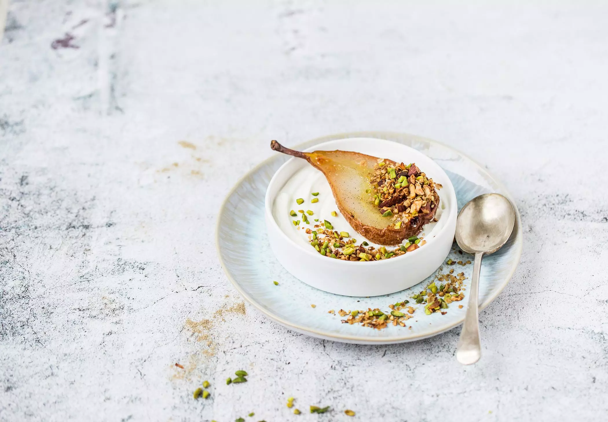 femtastics-Rezept-Pistazien-Granola-The-Veggie-Kitchn