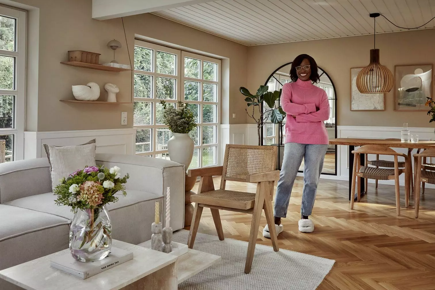 Interior-Instagrammerin Sandra Schang in ihrem Wohnzimmer | femtastics