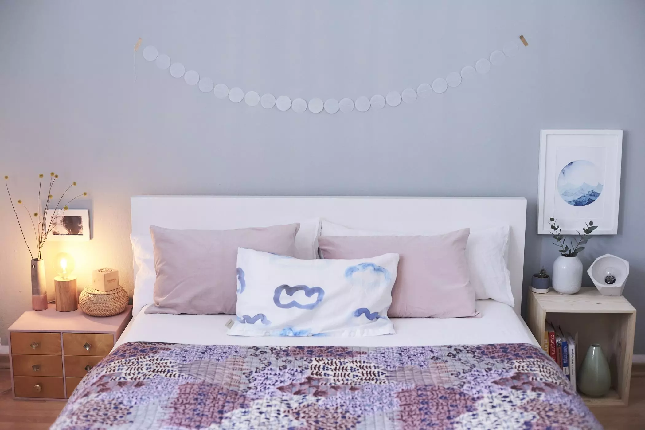 femtastics-Schlafzimmer-blaue-Wand