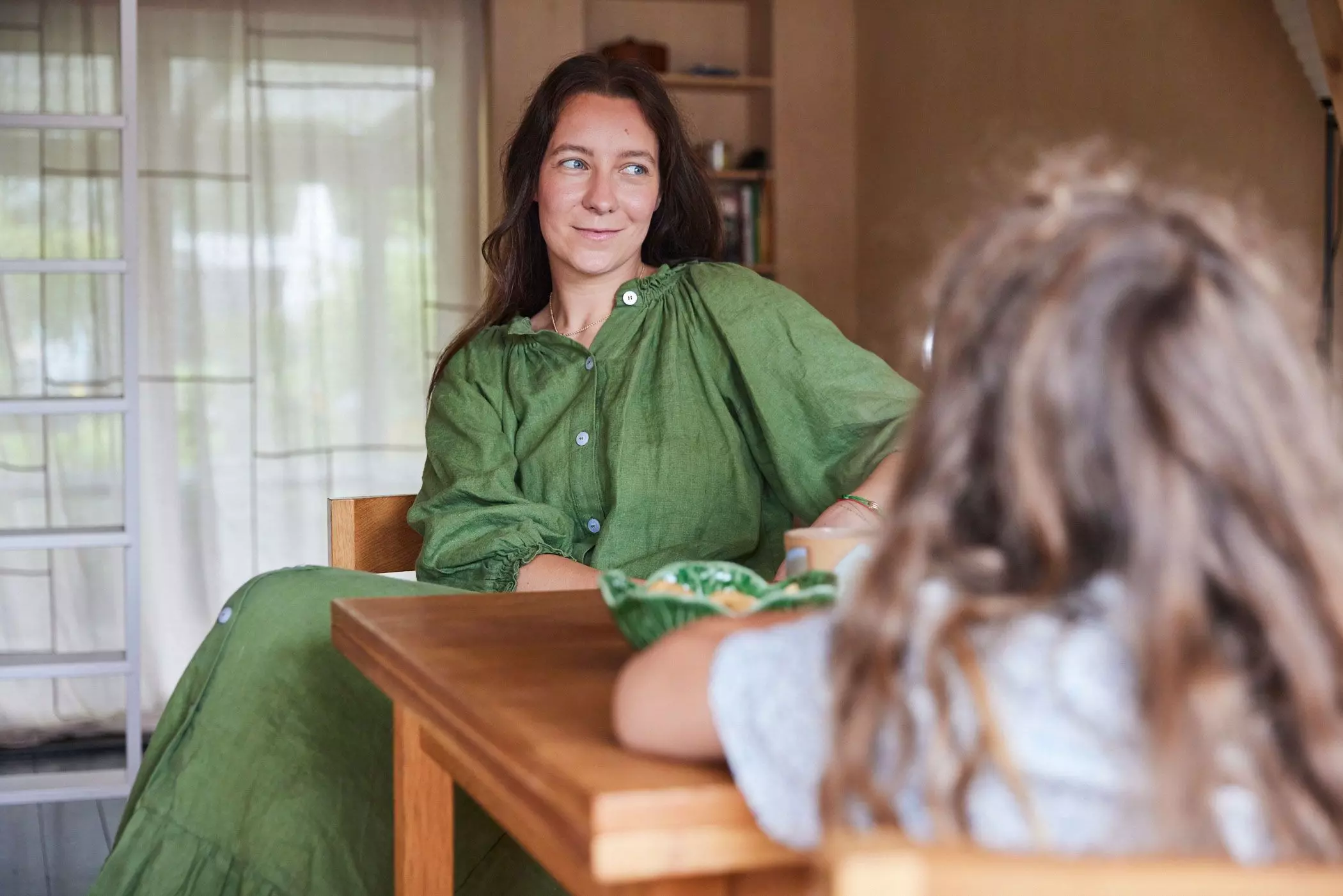 Ari Stippa im Interview in ihrem Sommerhaus - femtastics