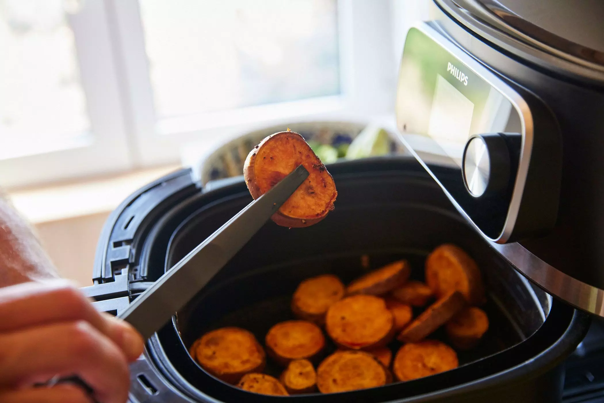 Frittierte Süßkartoffeln im Airfryer - femtastics