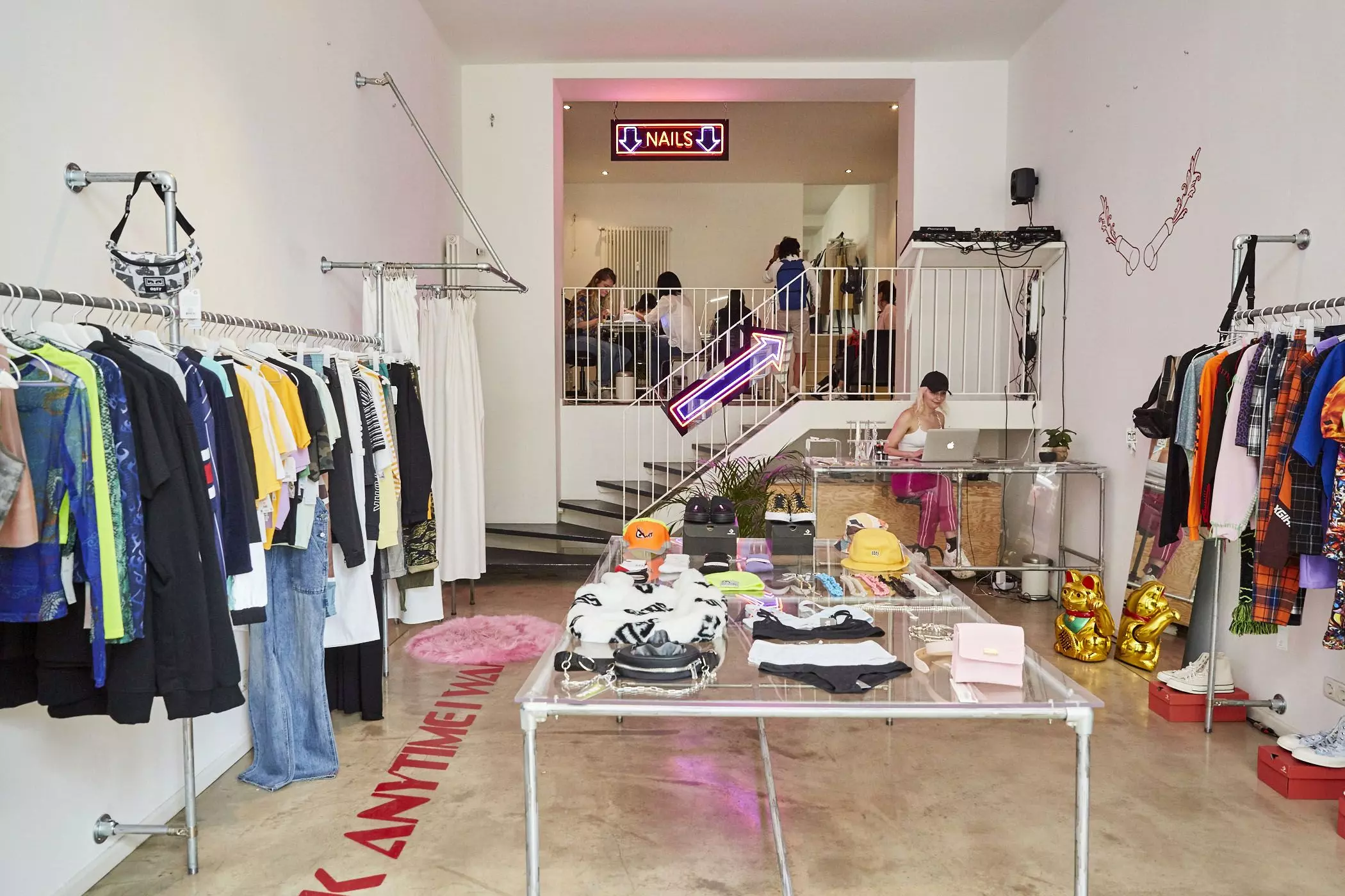 femtastics-isla-berlin