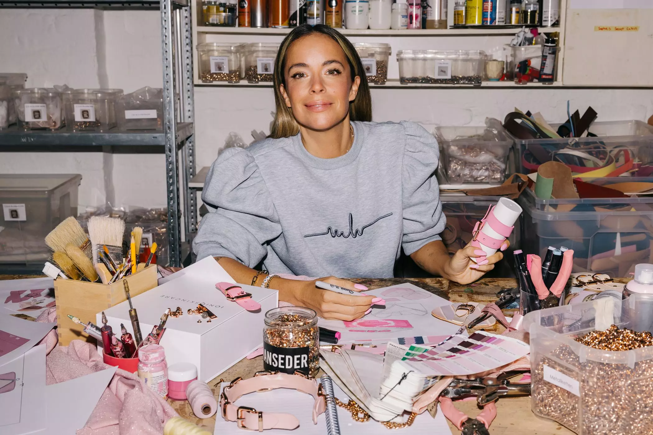 Marina Hoermanseder in ihrem Atelier