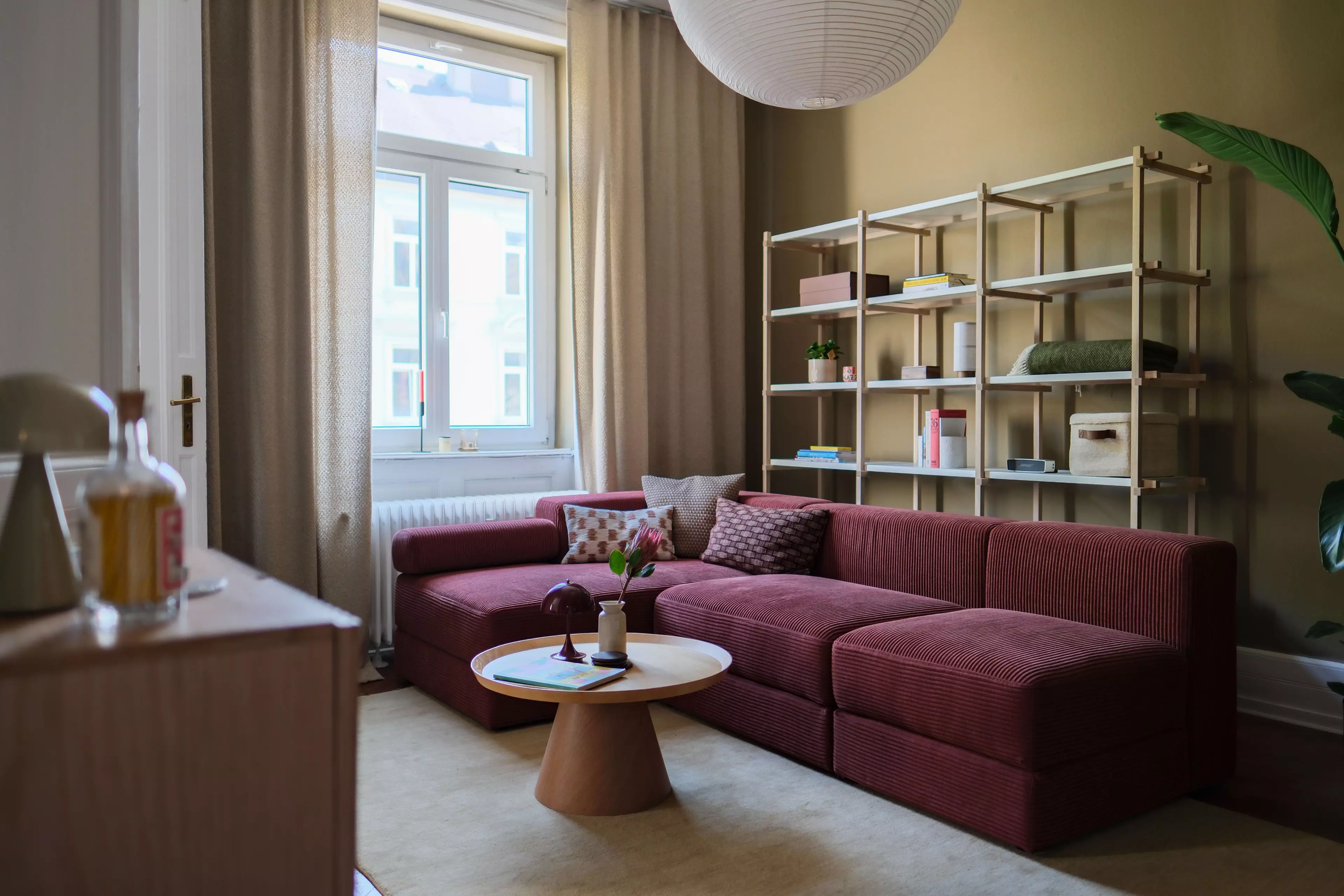 Das Wohnzimmer ist Claudias und Michaelas liebster Gemeinschaftsraum.