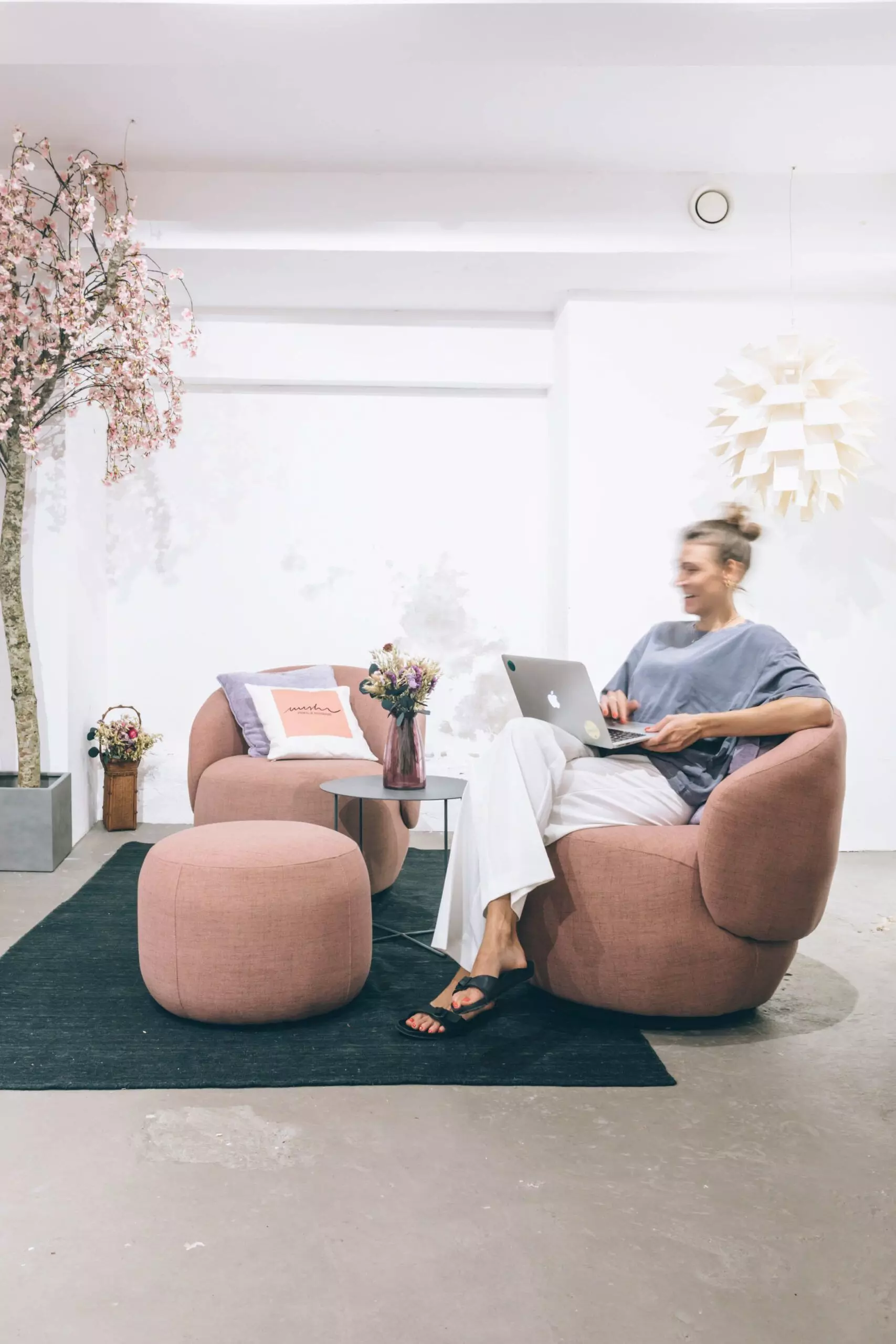 "Nushu"-Büro in München - femtastics