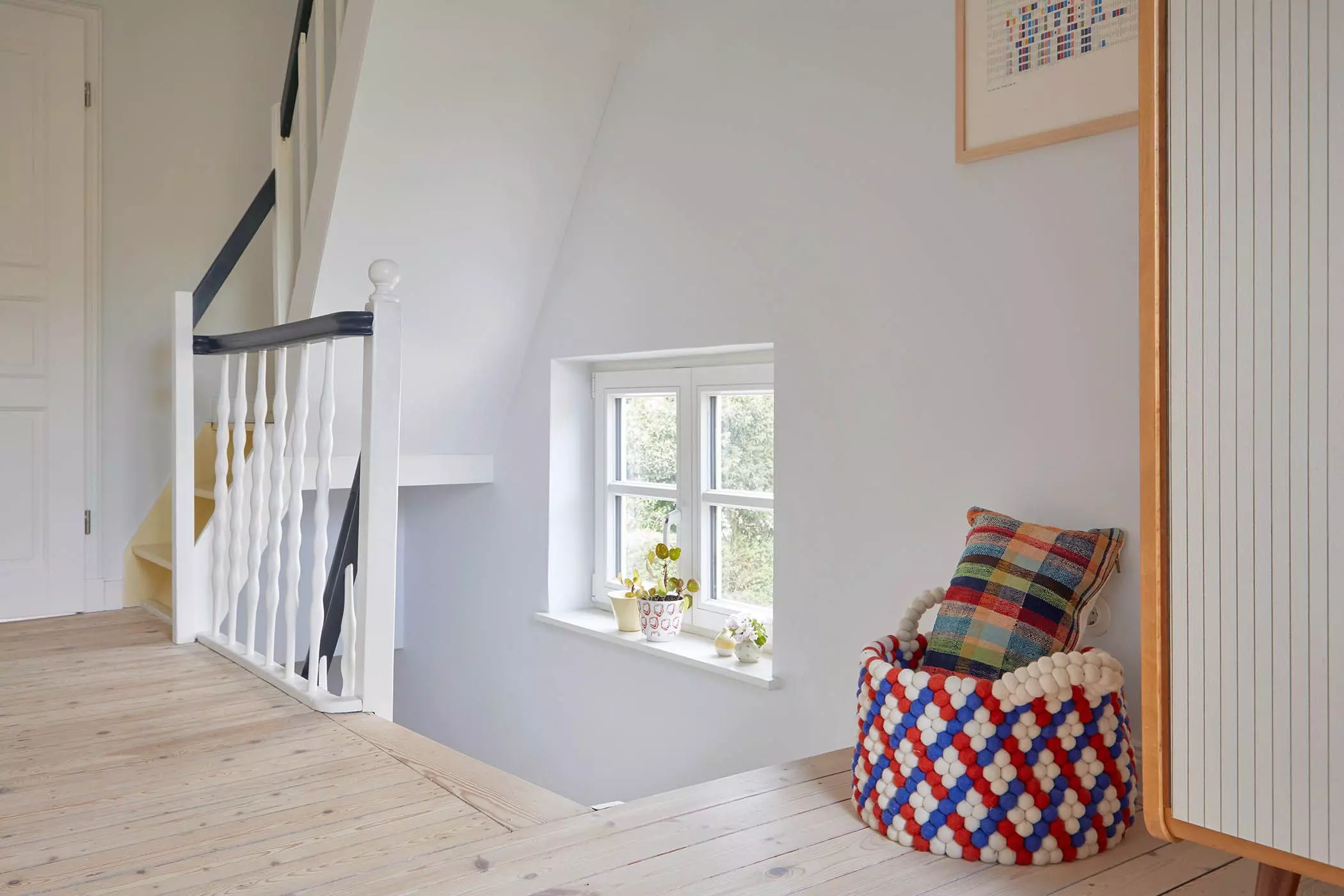 Treppenaufgang im Haus aus den 20er Jahren - femtastics