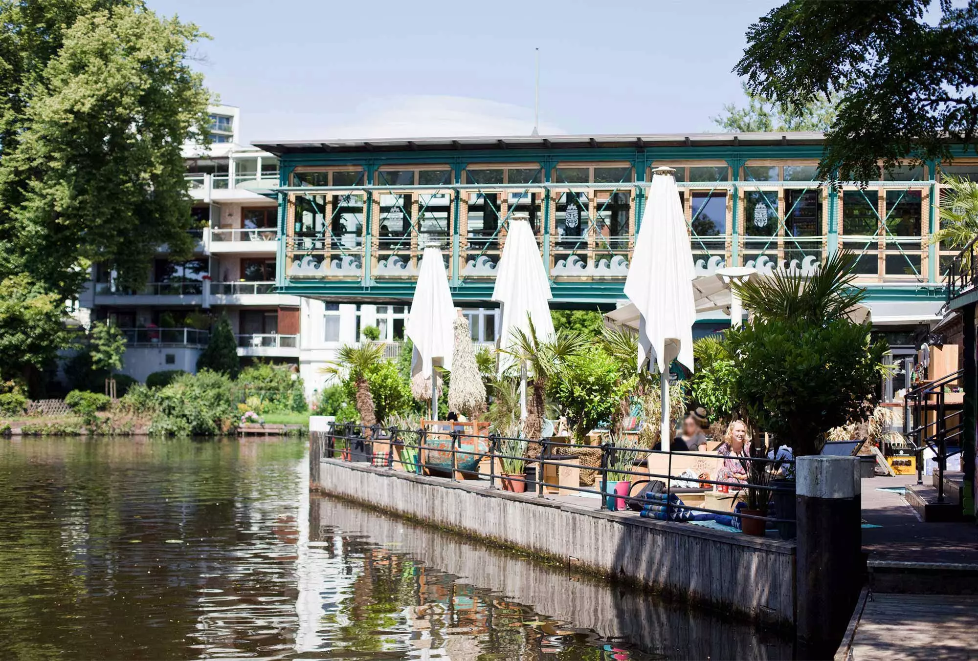 homtastics-Monkey-Beach-Club-Hamburg