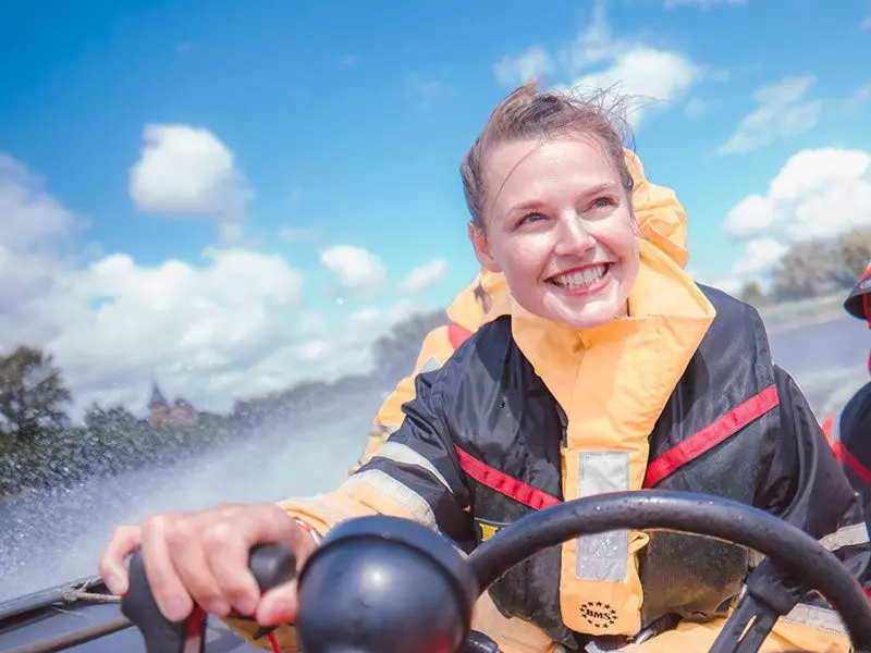 lisa-otte-greenpeace-femtastics-1