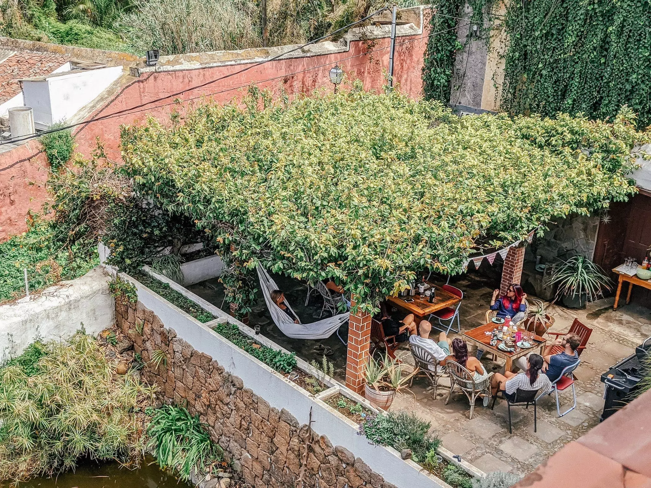 Terrasse das Co-Working-Space "Nine Coliving" - femtastics