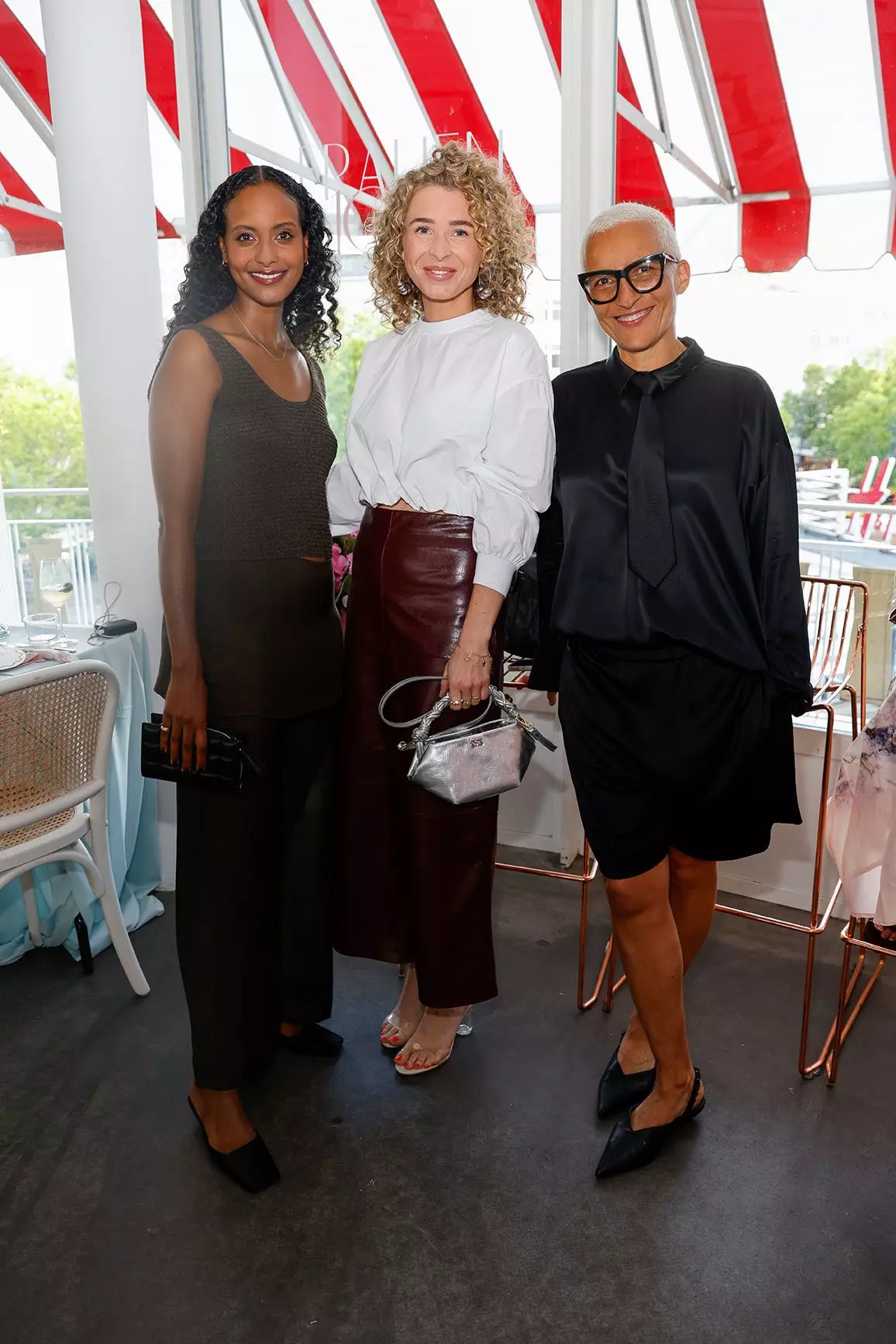 Sara Nuru, Nanni Holland, Peggy Kurka