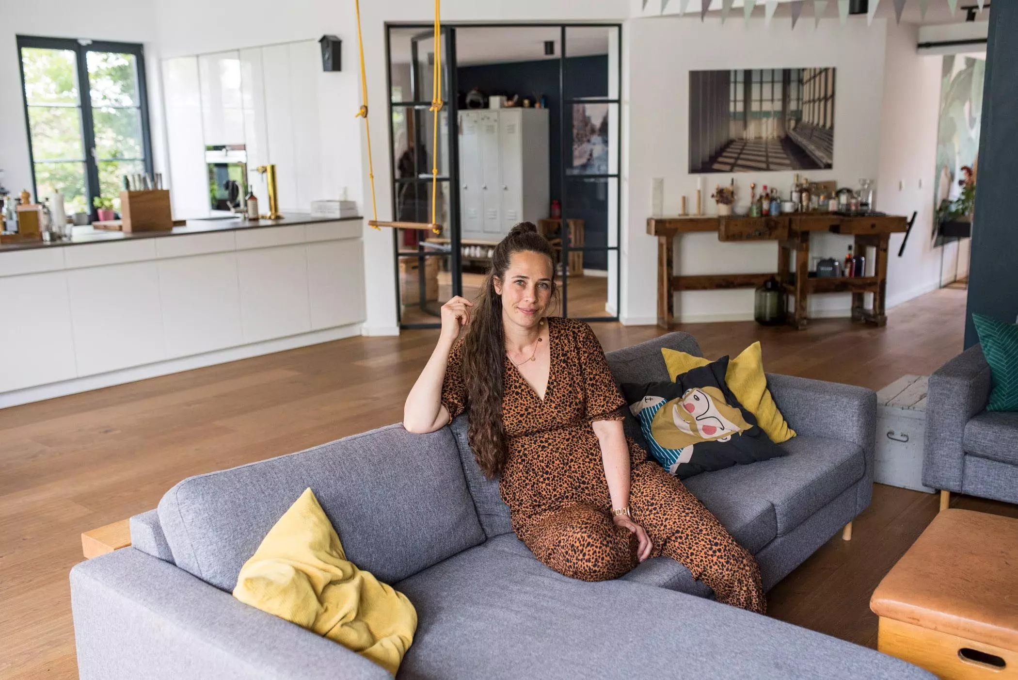 Laura Wuelfing in ihrem Haus | femtastics